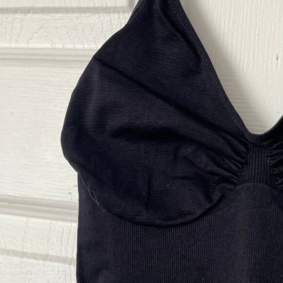 Heavenly Shapewear Seamless Bodysuit - Size L - Picture 3 of 8